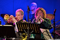 Andy Gravish and Pam Fleming sharing a solo